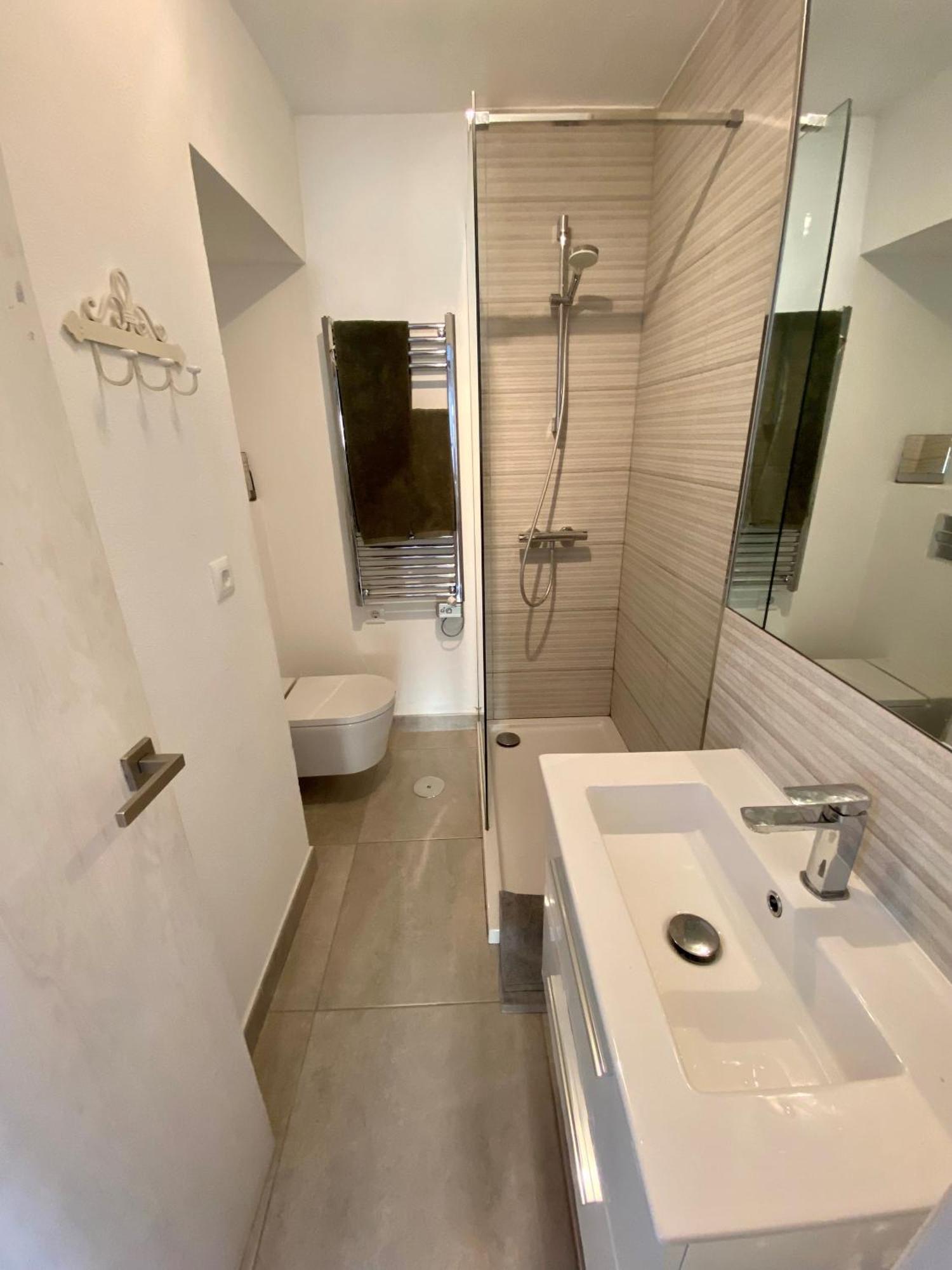 Apartamento Espacioso Y Ubicacion De 10 En Centro 塔里法 外观 照片